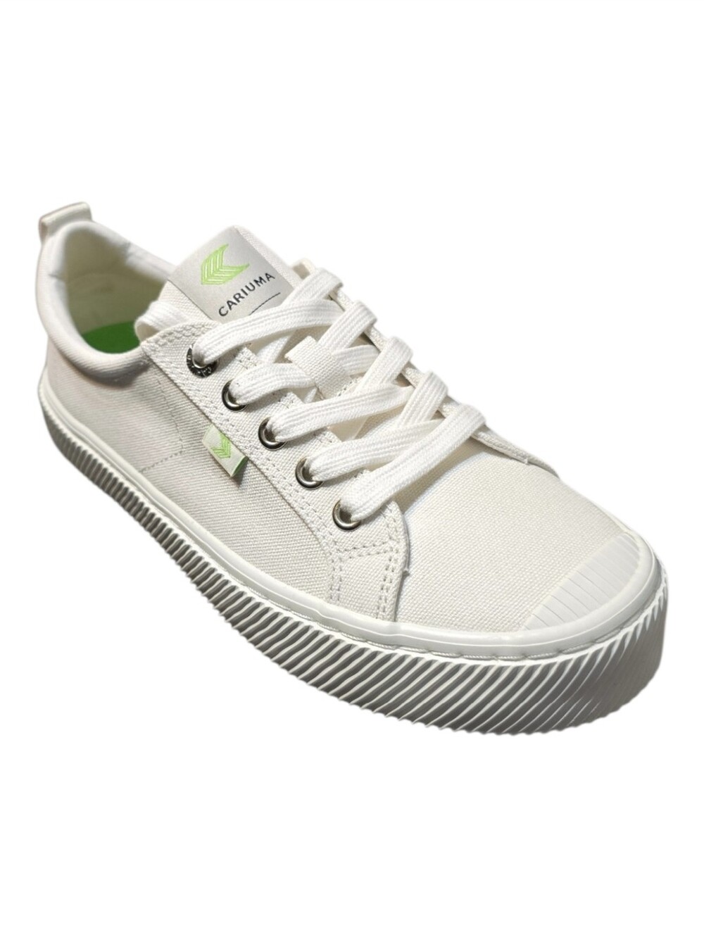 Cariuma OCA Low Off-White Canvas Sneakers - NWT